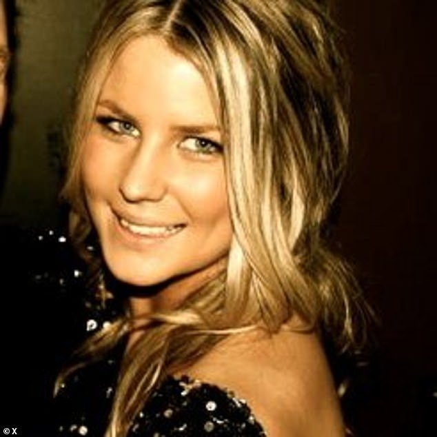 Una adicta al juego robó más de 324.000 dólares a dos hermanos… y el vergonzoso acto de su famoso padre mientras estaba en su lecho de muerte.