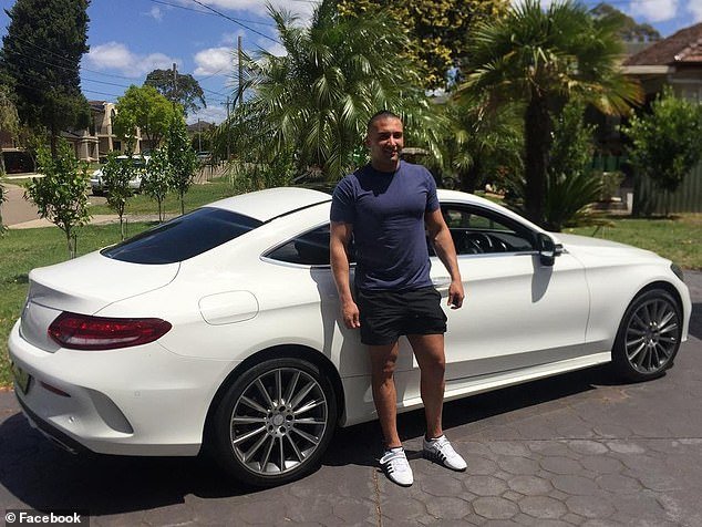 La identidad equivocada del abuelo de Sydney revela el objetivo previsto en el secuestro, mientras la búsqueda policial se intensifica