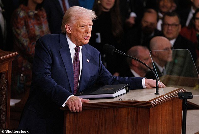 106638297-15588105-US_President_Donald_Trump_gives_remarks_before_a_Joint_Session_o-a-5_1771950584204.jpg