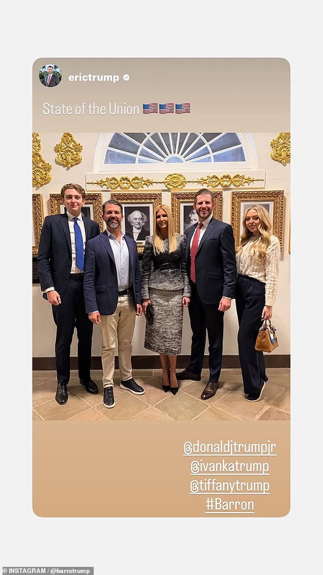 Barron Trump hace una elección de moda peculiar en una actuación impactante en SOTU