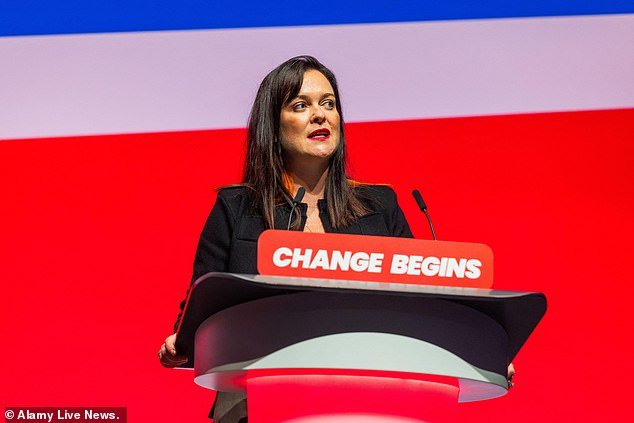 Rachel Reeves provoca furia después de que el zar del emprendimiento dijera que Gran Bretaña «todavía no necesita restaurantes»