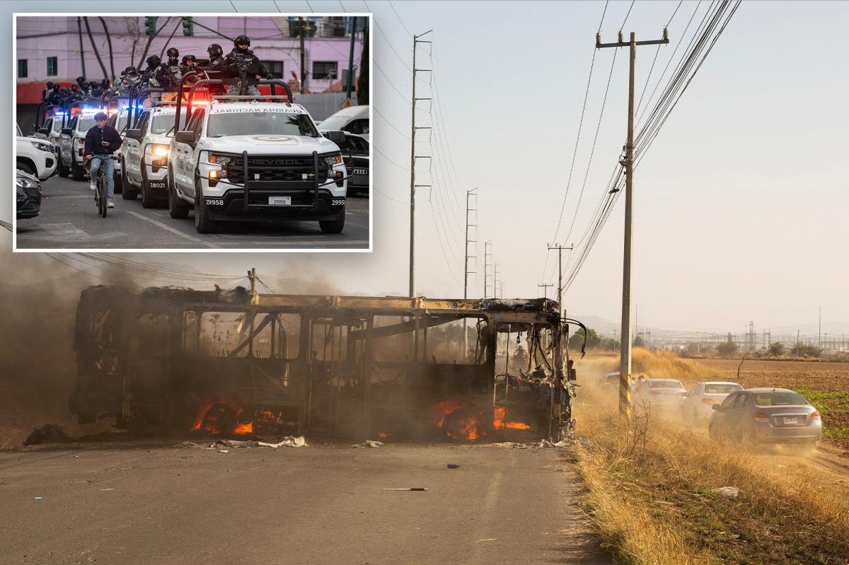 Los partidos de fútbol han sido suspendidos después de que un líder de un cártel fuera asesinado cerca de la ciudad sede del Mundial de México.