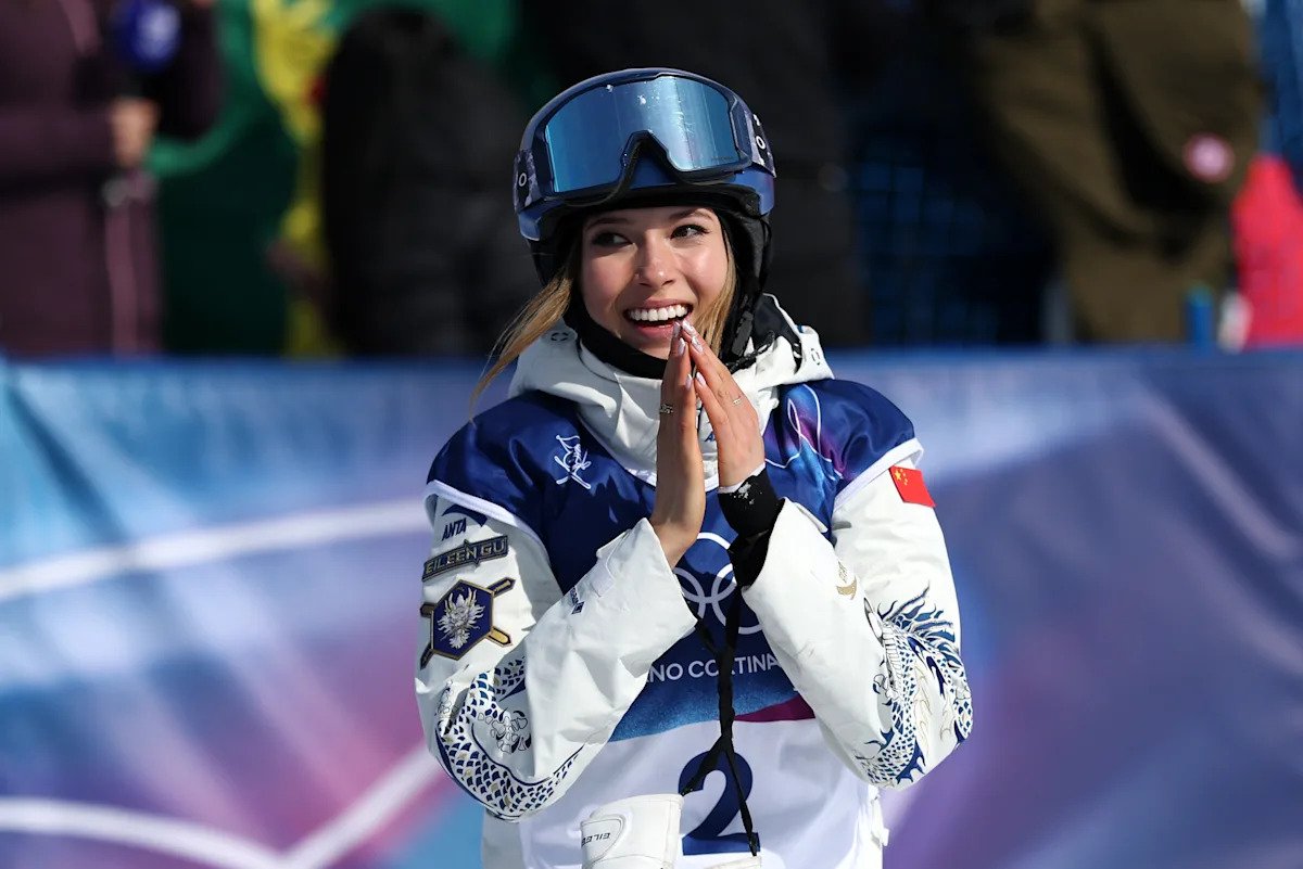 Juegos Olímpicos de Invierno 2026: Eileen Gu gana el segundo oro consecutivo en halfpipe de freeski femenino