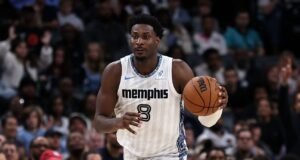 Fuentes: Los Grizzlies cambian a Jaren Jackson Jr. al Jazz en un acuerdo de 8 jugadores
