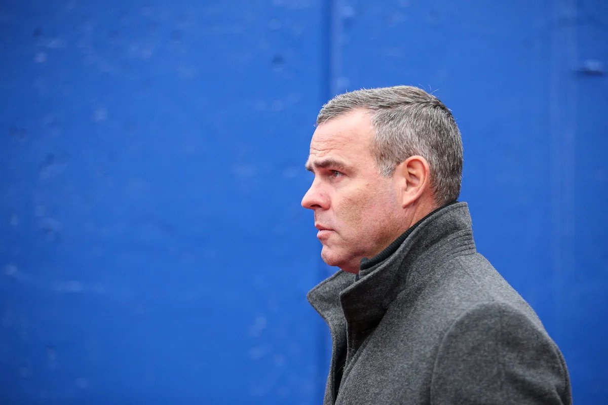 El gerente general de los Bills, Brandon Beane, no se deja intimidar por el ruido luego de la controvertida promoción de Joe Brady: ‘Que se joda el exterior’