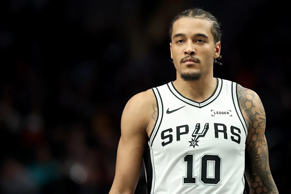 Los Knicks firmaron al ex seleccionado de lotería Jeremy Sochan después de su salida de los Spurs