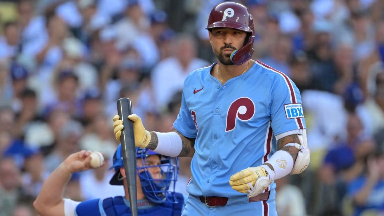 Fuente: Padres y OF Nick Castellanos acordaron un contrato por un año