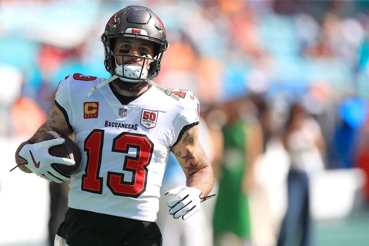 Los agentes de Mike Evans confirman que jugará su decimotercera temporada de la NFL en 2026, probablemente no con los Bucs