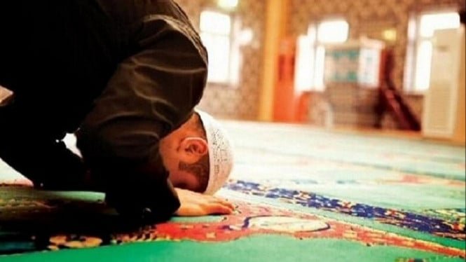 Calendario de oración para DKI Yakarta y sus alrededores el martes 24 de febrero de 2026