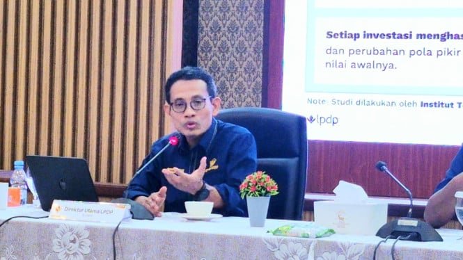 Los hijos de oficiales también tienen derecho a becas del LPDP, afirmó el director general.