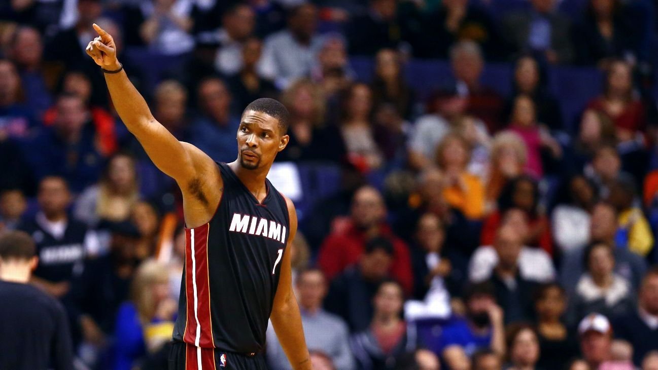 Chris Bosh dice que tiene suerte de estar vivo después del problema de salud