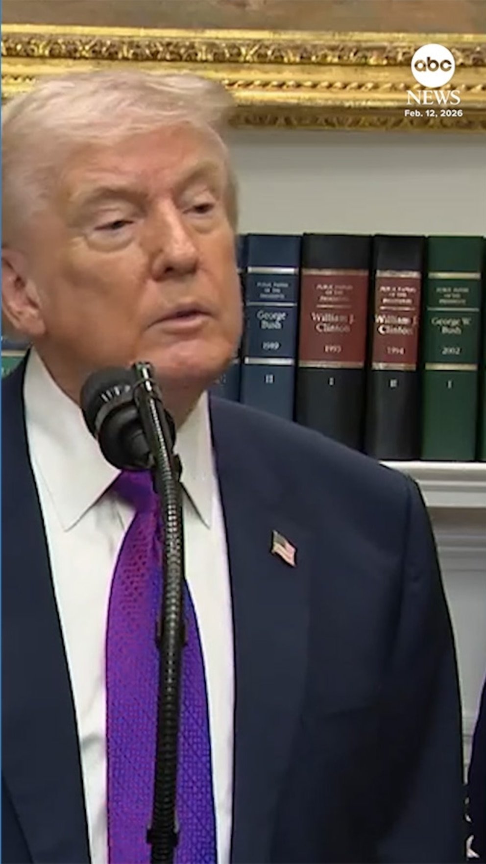 Video Trump dice que Obama no disciplinó al personal por publicar un video racista