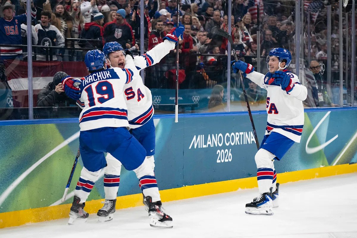 Resumen del día 6 de los Juegos Olímpicos de Invierno 2026: el hockey masculino del equipo de EE. UU. tuvo un buen comienzo, Chloe Kim se conforma con la plata en halfpipe