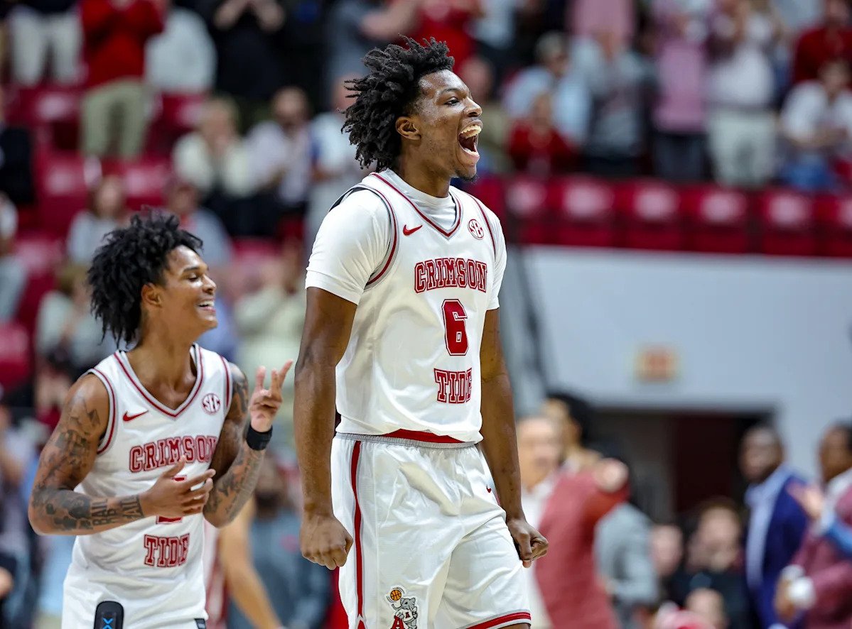 Los 49 de Darius Acuff Jr. no son suficientes mientras Alabama sobrevive con una volcada fallida contra Arkansas en un thriller de 2OT