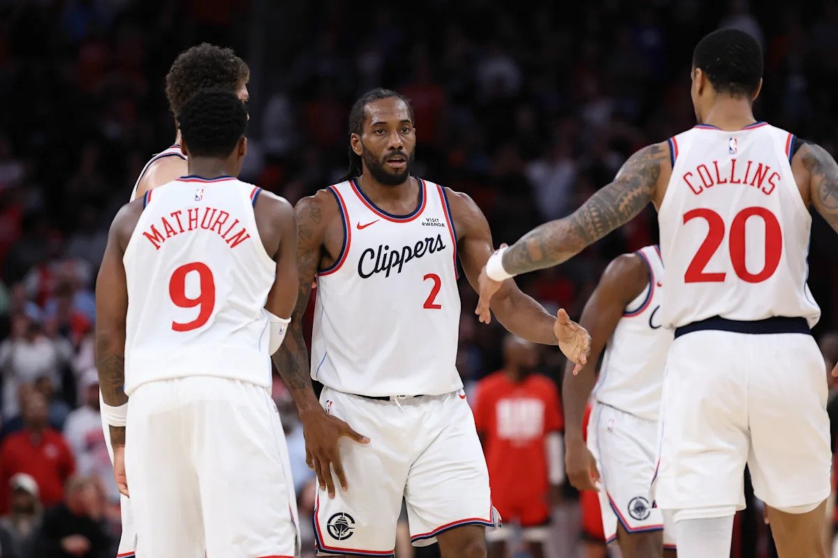 Mientras los Clippers se preparan para albergar el fin de semana del All-Star de la NBA, el futuro de la franquicia está en duda