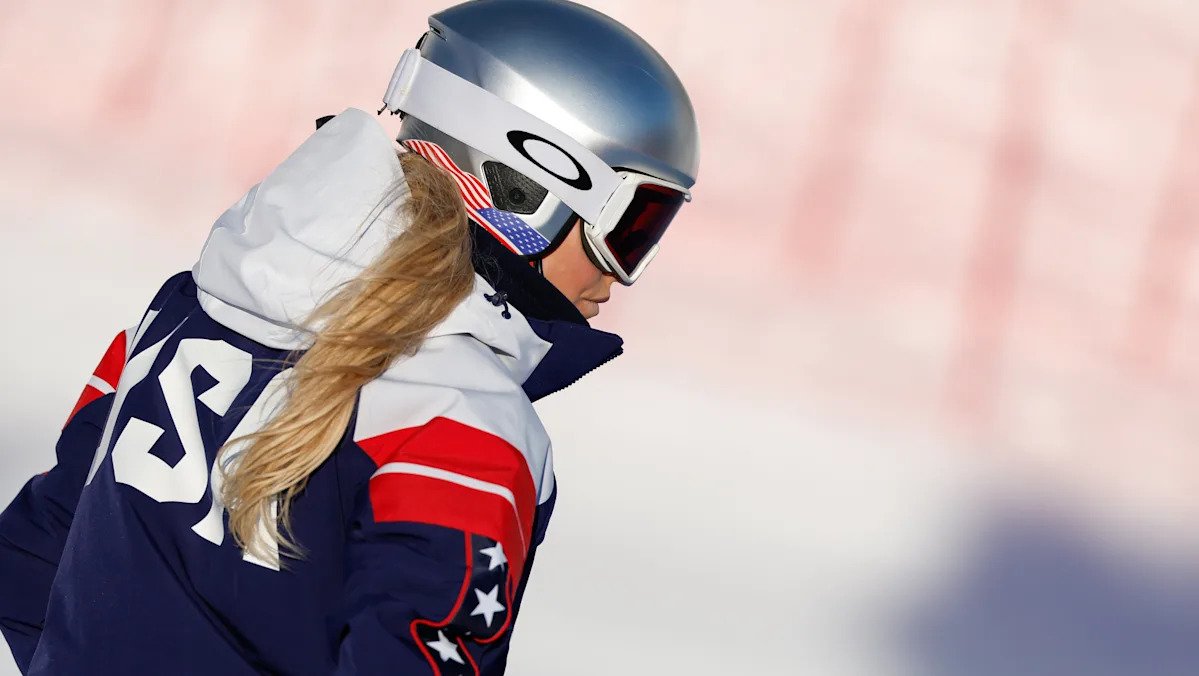 Juegos Olímpicos de Invierno 2026: Lindsey Vonn revela que el perro Leo muere un día después de su accidente cuesta abajo: «Él me levantó»