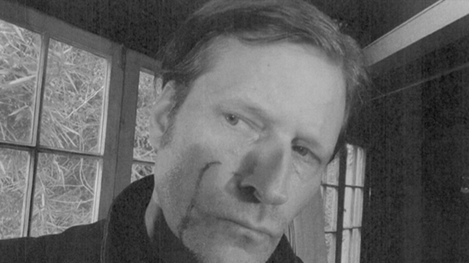 Crispin Glover de Regreso al futuro dice que Jagan demuestra que su ex lo golpeó sangrientamente