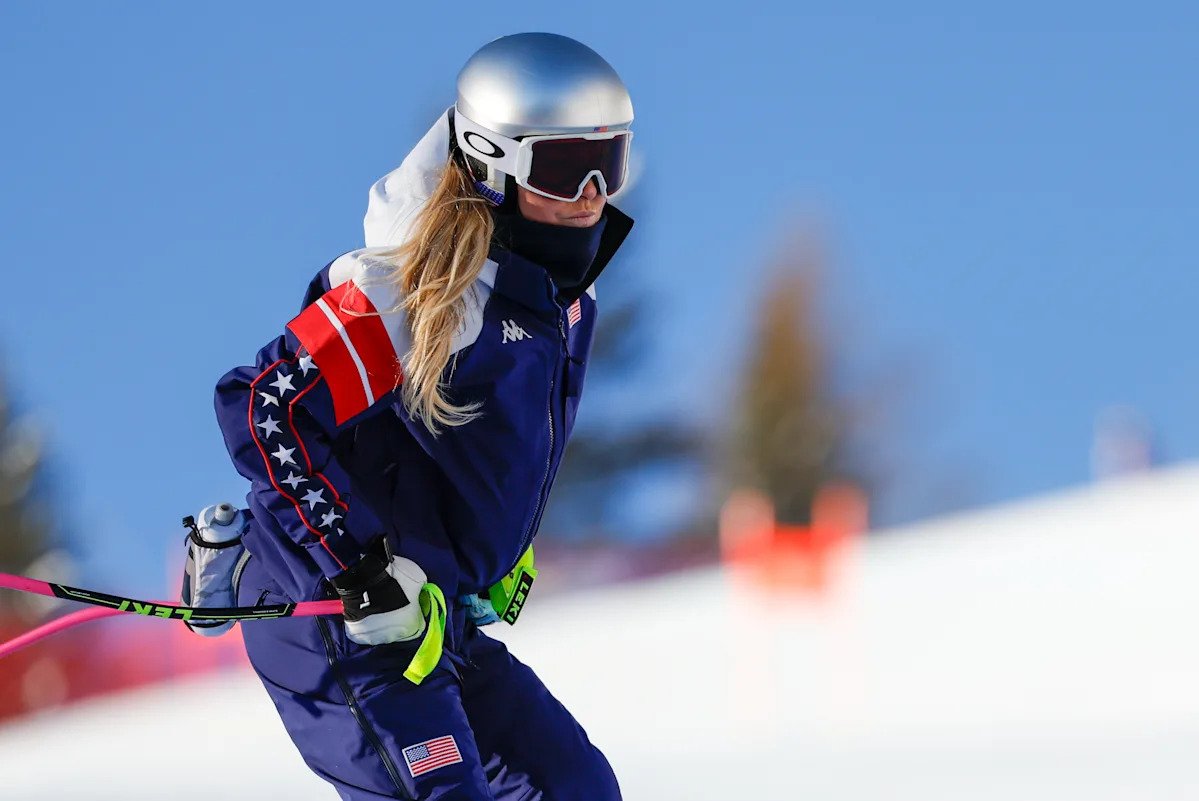 Lindsay Vonn se someterá a otra cirugía de pierna antes de regresar a casa, ‘un largo camino por recorrer’ hacia la recuperación