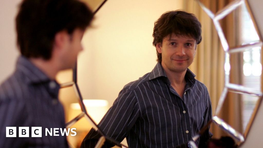 Muere el cofundador de Asos tras caer desde un balcón en Tailandia