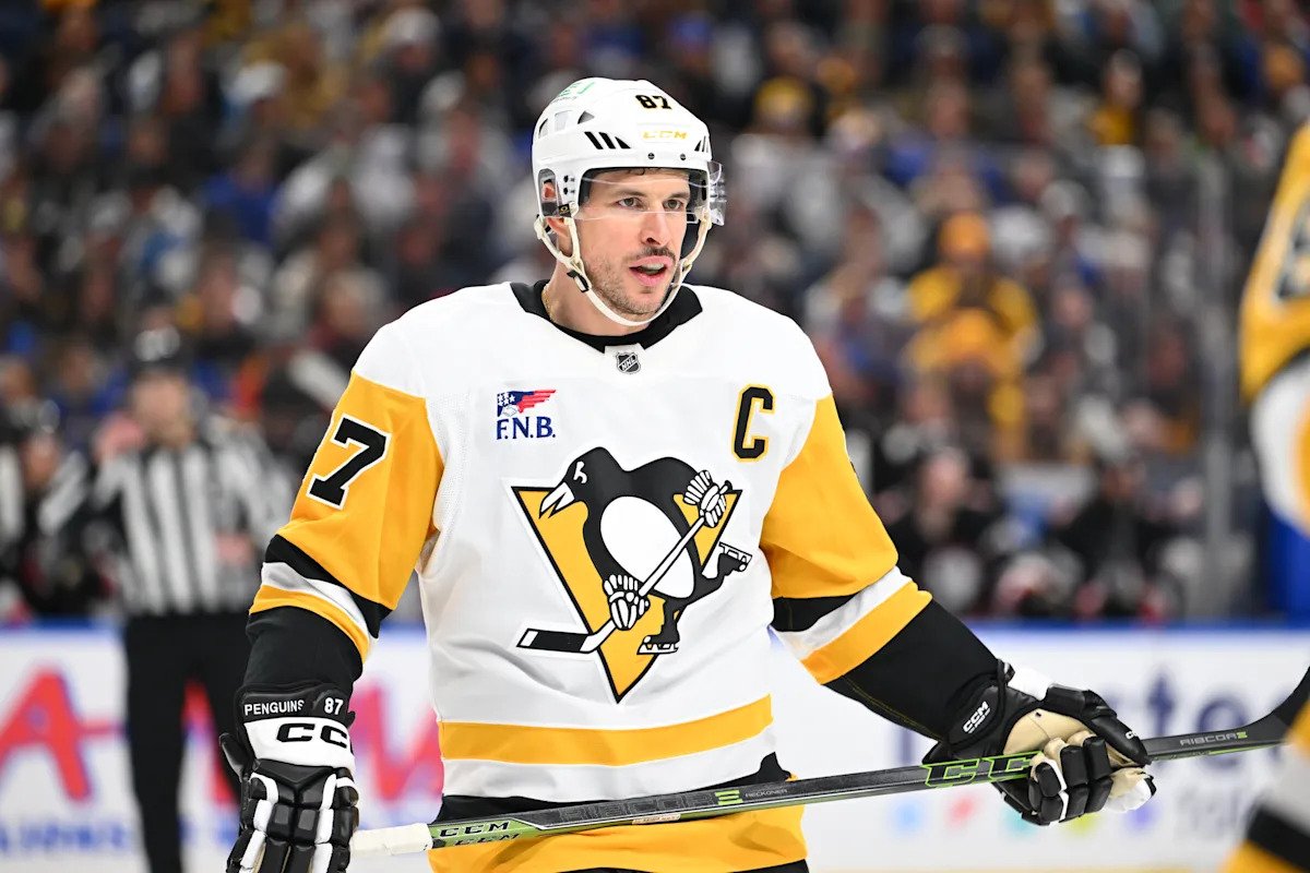 Sidney Crosby se perderá al menos 4 semanas después de que el capitán de los Penguins fuera colocado en la lista de reservas lesionados
