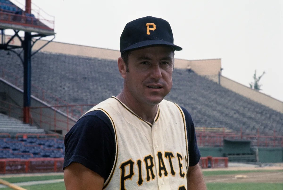 Bill Mazeroski, miembro del Salón de la Fama de los Piratas y héroe de la Serie Mundial de 1960, muere a los 89 años