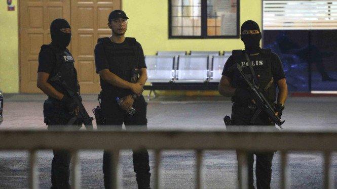 12 policías malasios arrestados por supuestamente robar a ciudadanos chinos 795 millones de IDR en criptoactivos