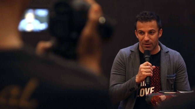 Del Piero estaba furioso tras ser derrotado por la Juventus Galatasaray