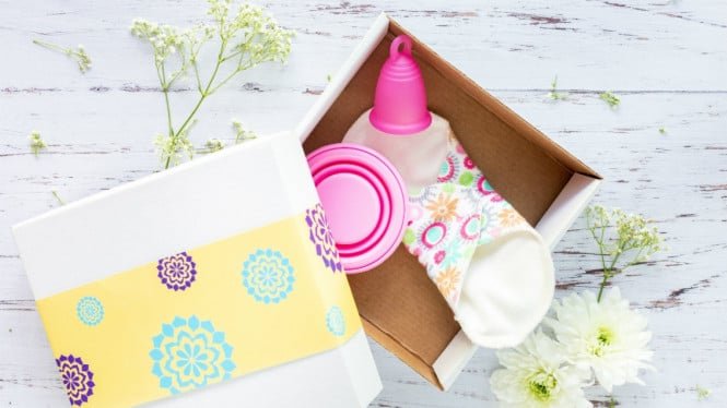 Si uno no se da un gran baño después de la menstruación antes de convocar la oración de la mañana, ¿sigue siendo válido el ayuno?