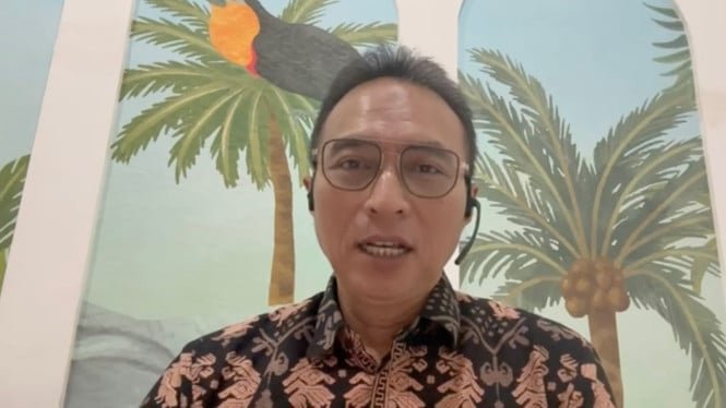 El presidente del IDAI, Dr. Piprim, afirmó que fue despedido por el ministro de Salud, Budi Gunadi.