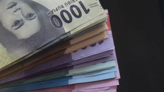 La rupia se debilita a pesar del aumento del PMI manufacturero en enero de 2026 debido a la fuerte demanda del mercado