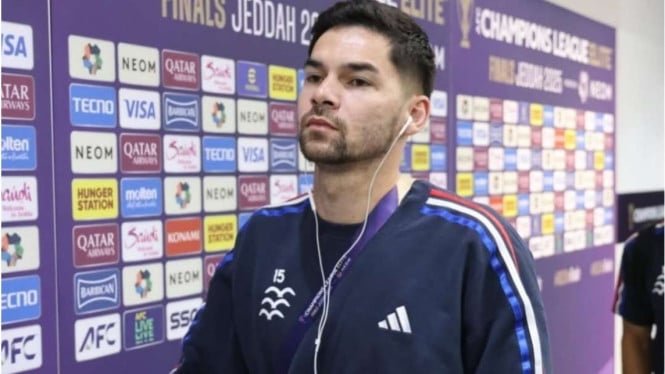 La historia de cinco jugadores indonesios natos que se convirtieron al Islam y ayunaron en Ramadán