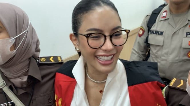 Detrás de Ramzan Bars, Nikita Mirjani espera ansiosamente la decisión de casación