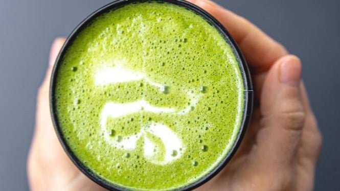 ¿Está mal beber matcha en sahoor? Estos son los beneficios y riesgos potenciales.