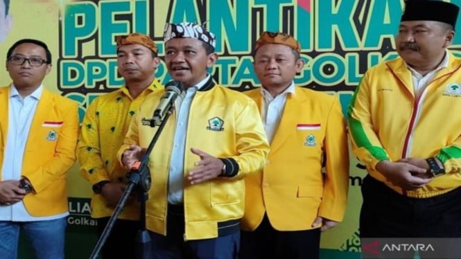 Bahlil convence a Emil Dardak para que se una al Golkar