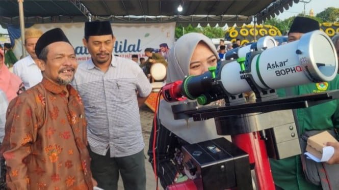 Al decir que el Hilal está debajo del horizonte en toda Indonesia, el equipo de Situbondo Hisab predice que el ayuno del Ramadán comenzará pasado mañana, jueves.