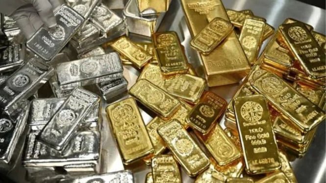 ¿El precio mundial del oro cae por debajo de los 4.900 dólares y los inversores abandonan los activos de refugio seguro?