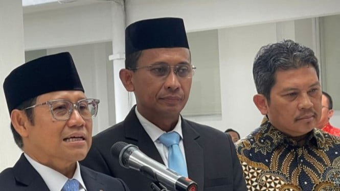 Prahati Pujovaskito, médico del TNI, ahora director de salud de BPJS