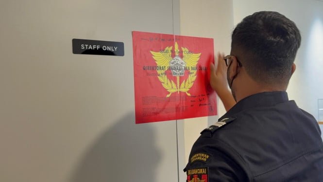 La aduana selló una joyería de lujo en Plut, ¿cuál es el motivo?