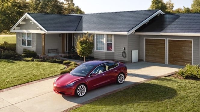 Se destacan paneles solares para vehículos eléctricos, importaciones de camionetas indias y amenaza de confiscación de autos viejos