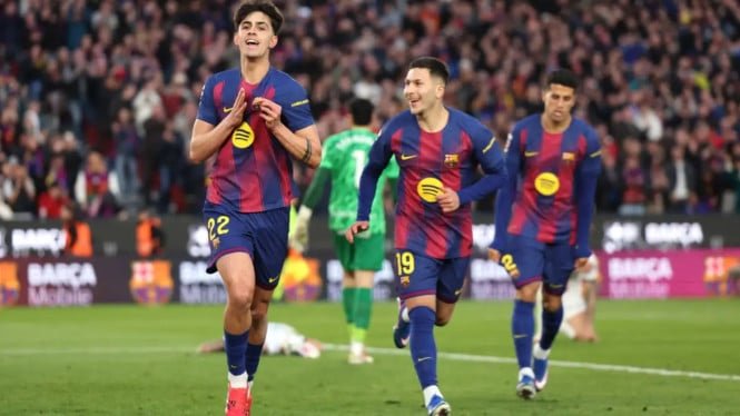 Partido de esta noche, alineación de jugadores de Barcelona vs Levante: Flick derriba al trío mortal