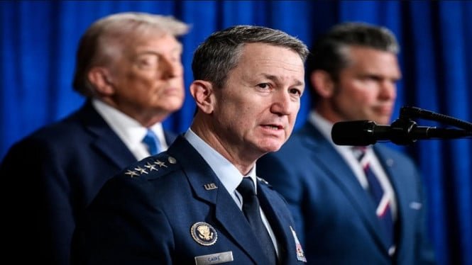 ¡Si se le ordena atacar, él lidera!