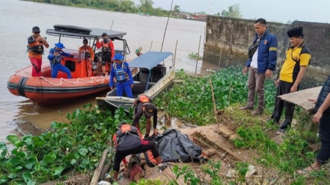 ¡Gran conmoción! Esqueleto humano sin cabeza encontrado en río Musi, ¿quién lo identificó?