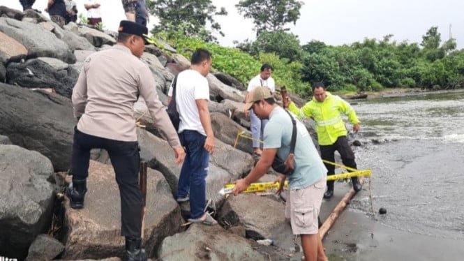 ¡Arriba! Fragmentos de cuerpo humano encontrados en la playa de Ketevel Bali