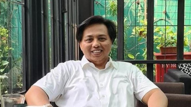 Adición de una capa de impuestos especiales sobre instrumentos para proteger la industria popular