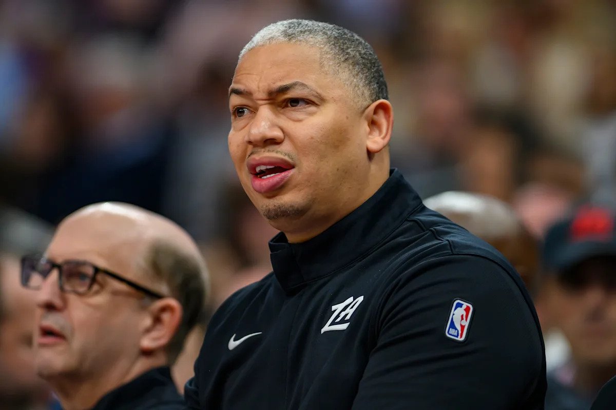 El entrenador de los Clippers, Tyronn Lue, dice que el equipo está «jugando para ganar» tras los comentarios de Kawhi Leonard