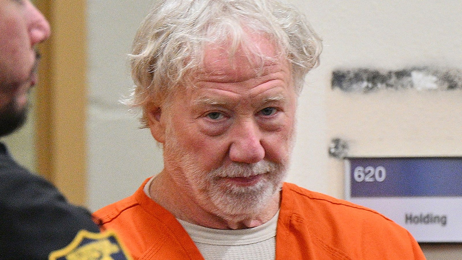 Los acusadores anteriores de Timothy Busfield pueden testificar en el juicio por abuso sexual infantil