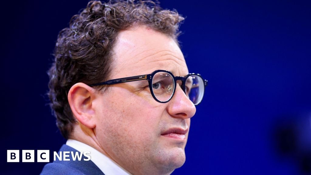 El jefe antrópico rechaza la demanda de eliminar las salvaguardias de la IA del Pentágono