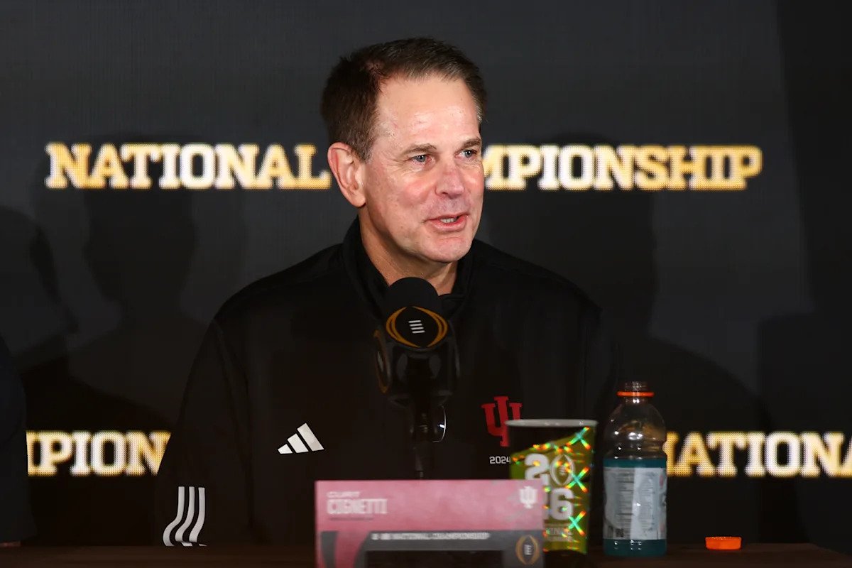 Indiana firmó a Kurt Cignetti con otra extensión de contrato por valor de 13 millones de dólares al año.