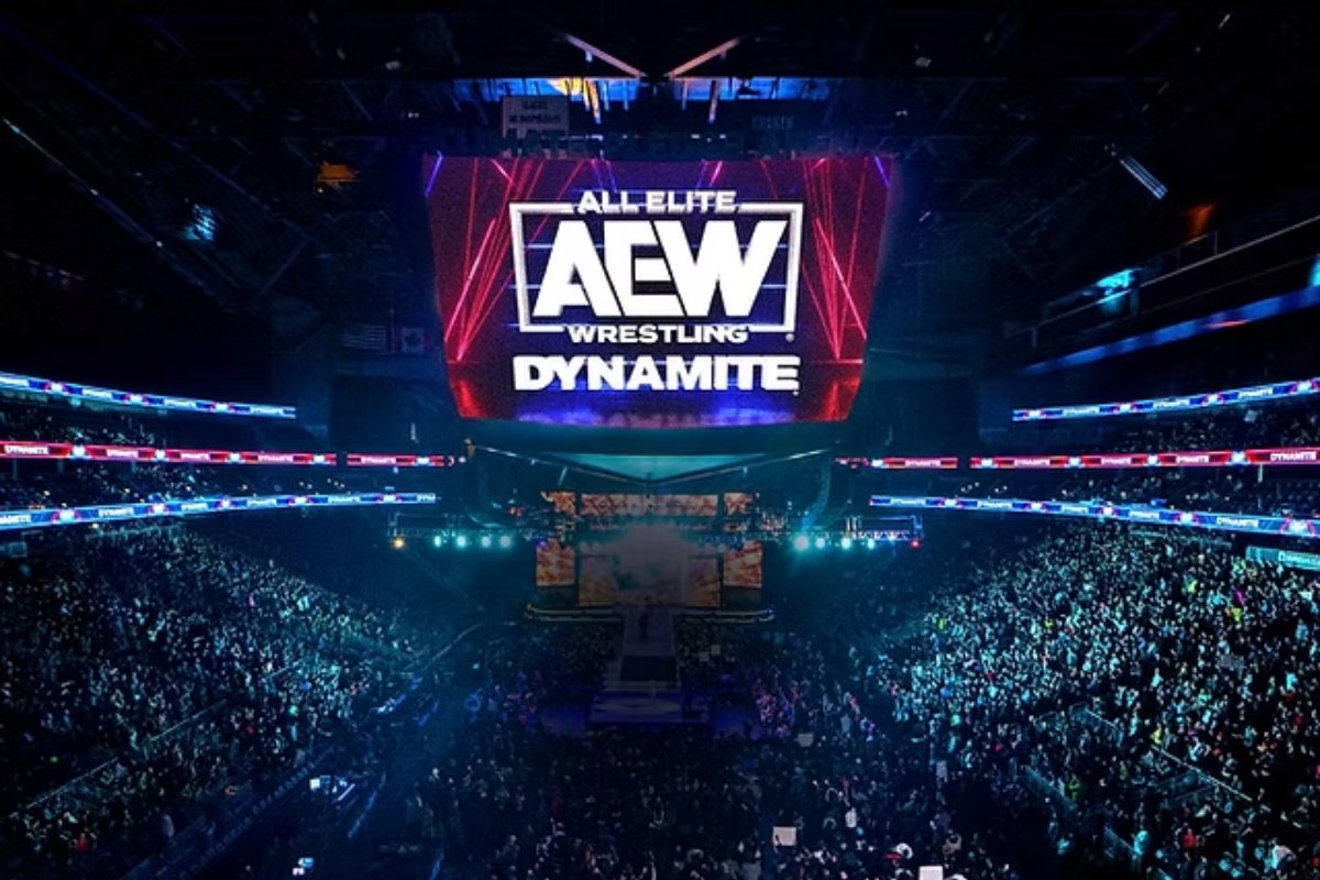 Luchador de AEW se afeita la cabeza en Grand Slam: Australia