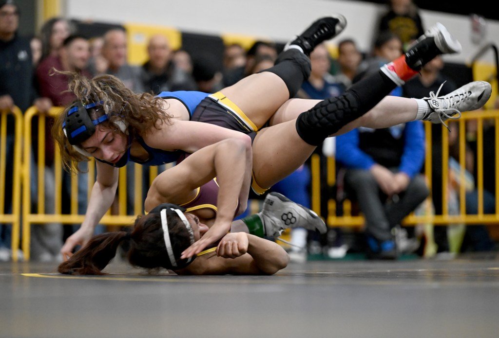 Gilroy Wrestling Dynasty de la leyenda de UFC Daniel Cormier reina en CCS Meet